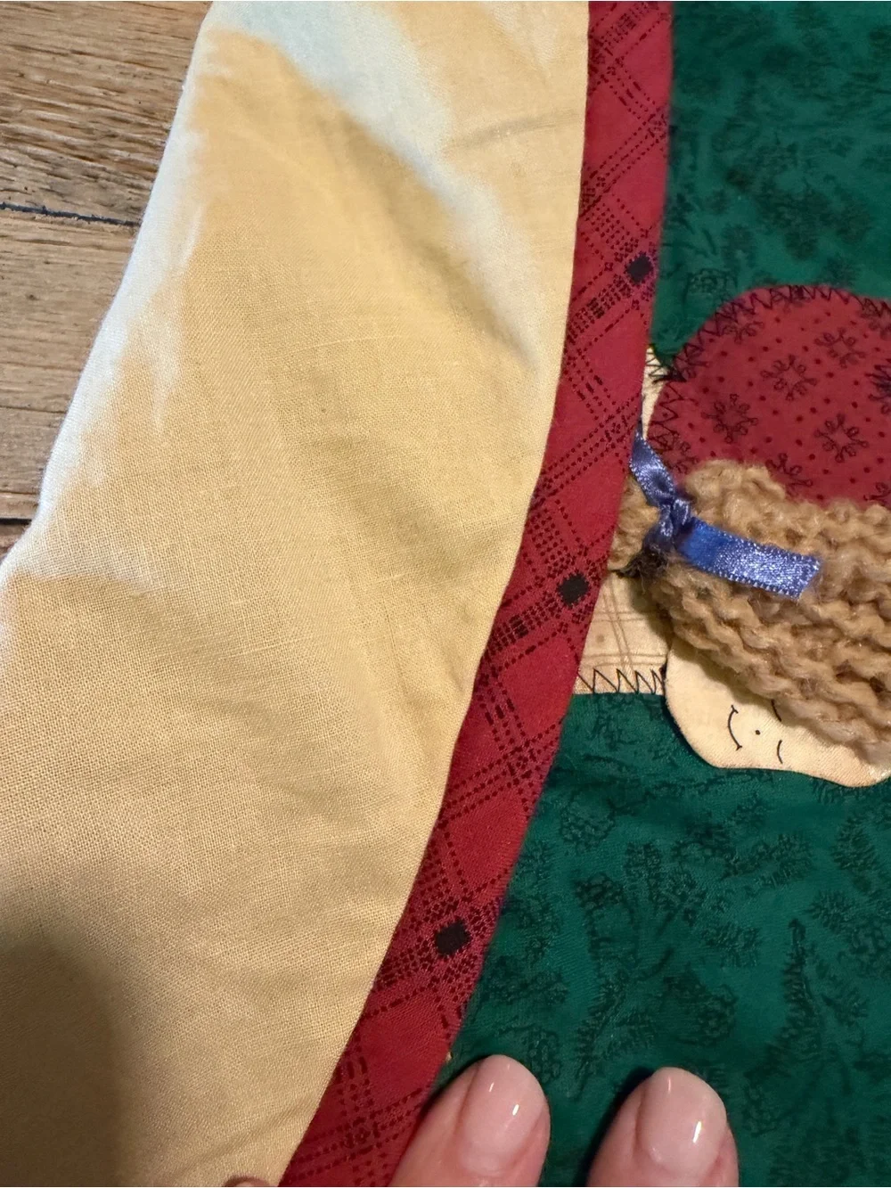 Vintage Primitive Country Christmas Tree Skirt 43” Folk Art Angel Appliqué 90’s